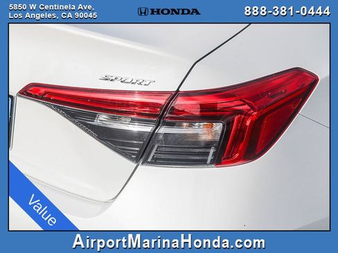 Used 2023 Honda Civic Sport image 9