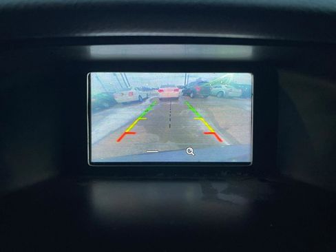 Used 2017 Ford Focus SE image 4