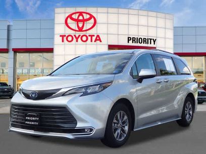 Used 2024 Toyota Sienna XLE
