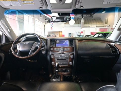 Used 2012 INFINITI QX56 4WD w/ Deluxe Touring Pkg image 28