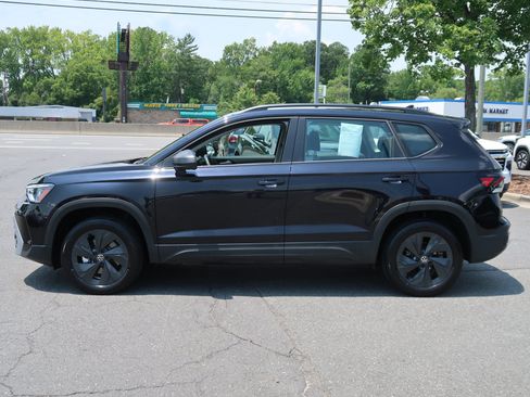 Used 2025 Volkswagen Taos S FWD image 7