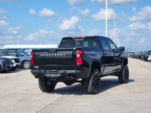 New 2026 Chevrolet Silverado 1500 ZR2 w/ Dark Appearance Package AWD/4WD image 6