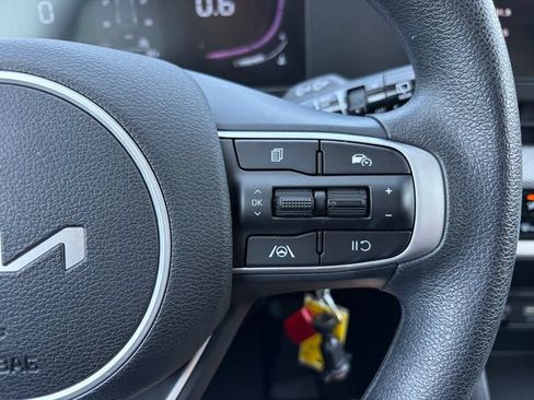 Certified 2023 Kia Sportage LX FWD image 15