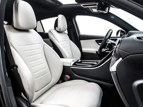 Certified 2024 Mercedes-Benz GLC 300 4MATIC image 9