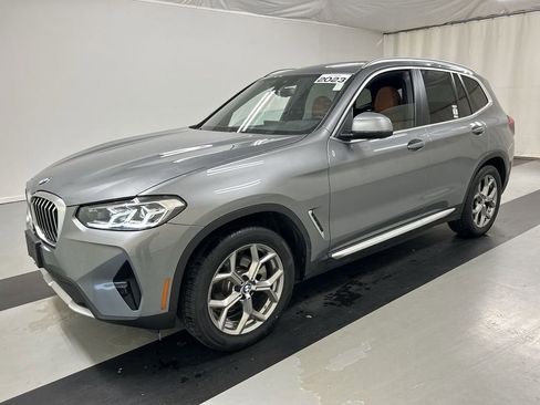 Used 2023 BMW X3 xDrive30i w/ Premium Package AWD/4WD image 5