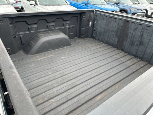 Used 2021 Chevrolet Silverado 1500 LT w/ Bed Protection Package image 32