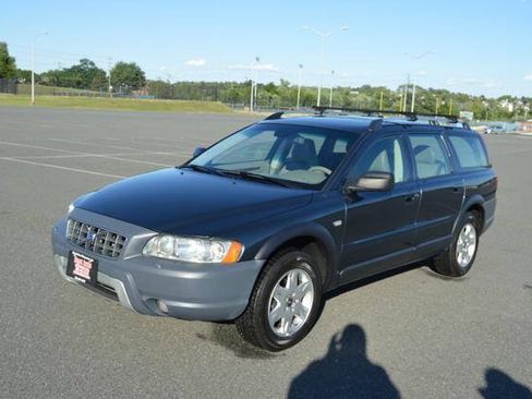 Used 2005 Volvo XC70 AWD/4WD image 54