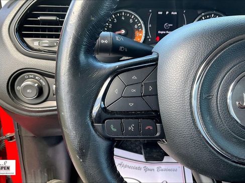 Used 2017 Jeep Renegade Altitude image 17