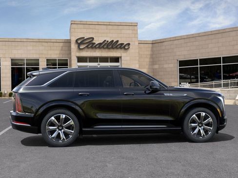 New 2025 Cadillac Escalade IQ Luxury 1 w/ Smart Trailering package image 5