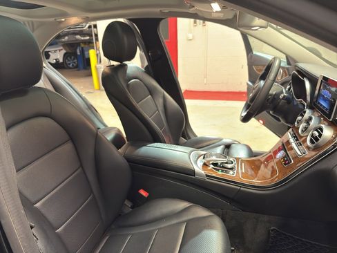 Used 2015 Mercedes-Benz C 300 Luxury image 21