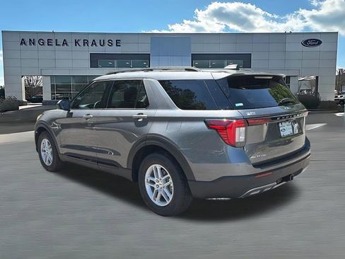 New 2026 Ford Explorer Active w/ Active Comfort Package image 5