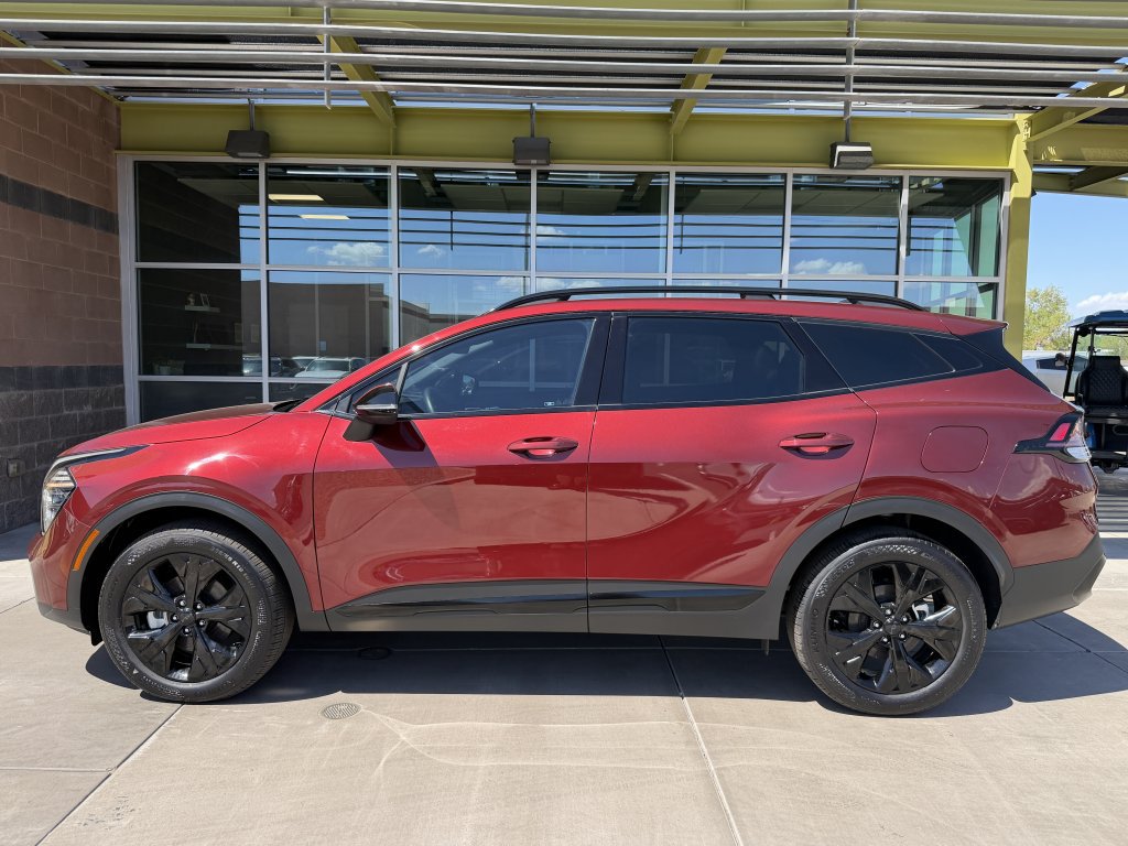 Used 2025 Kia Sportage X-Line w/ Premium Package AWD/4WD image 7