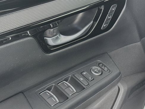 Certified 2023 Honda CR-V Sport Touring image 18