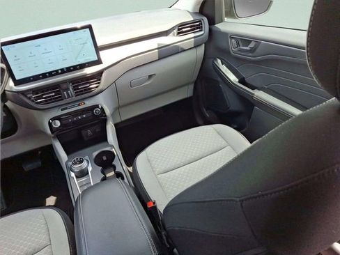 Used 2025 Ford Escape Active w/ Tech Pack #1 FWD image 18