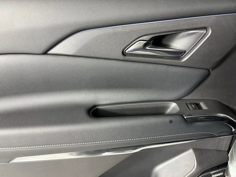 Used 2026 Chevrolet Traverse High Country w/ LPO, Floor Liner Package image 39