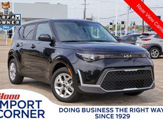 Used 2025 Kia Soul LX video 1