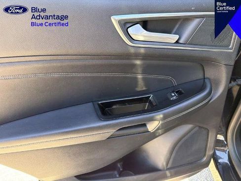 Certified 2019 Ford Edge Titanium w/ Equipment Group 301A AWD/4WD image 11