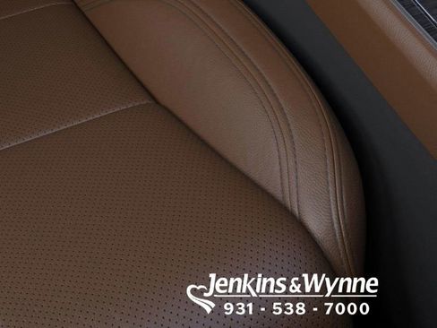 New 2026 Lincoln Aviator Reserve AWD/4WD image 16
