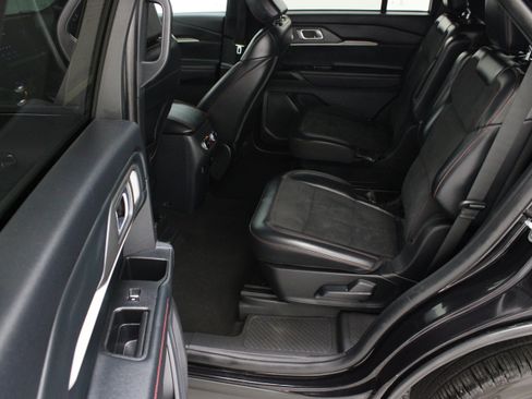 Used 2025 Ford Explorer ST w/ Sun And Sound Package AWD/4WD image 29
