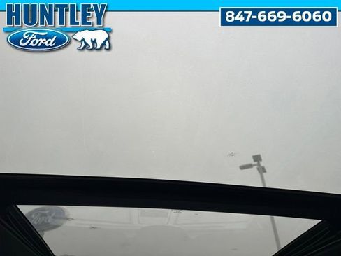 Used 2022 Ford F350 Lariat w/ Tremor Off-Road Package image 12