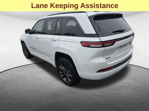 Used 2026 Jeep Grand Cherokee Limited AWD/4WD image 8