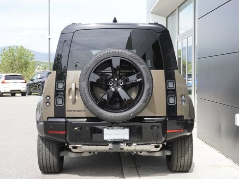 New 2026 Land Rover Defender 110 X AWD/4WD image 6