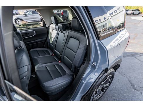 Used 2024 Ford Bronco Sport Outer Banks w/ Tech Package image 23