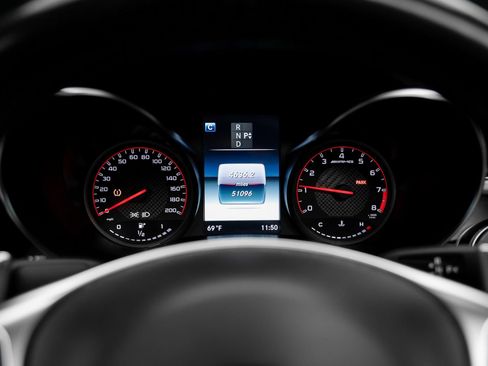 Used 2019 Mercedes-Benz GLC 63 AMG S image 49