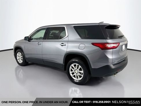 Used 2020 Chevrolet Traverse LS FWD image 7