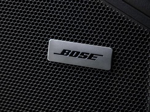 New 2026 Porsche Cayenne E-Hybrid Coupe AWD/4WD image 7