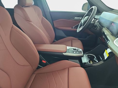 New 2026 BMW X1 xDrive28i w/ Technology Package AWD/4WD image 9