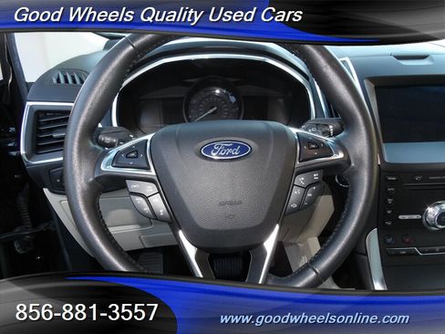 Used 2019 Ford Edge Titanium w/ Equipment Group 301A image 16