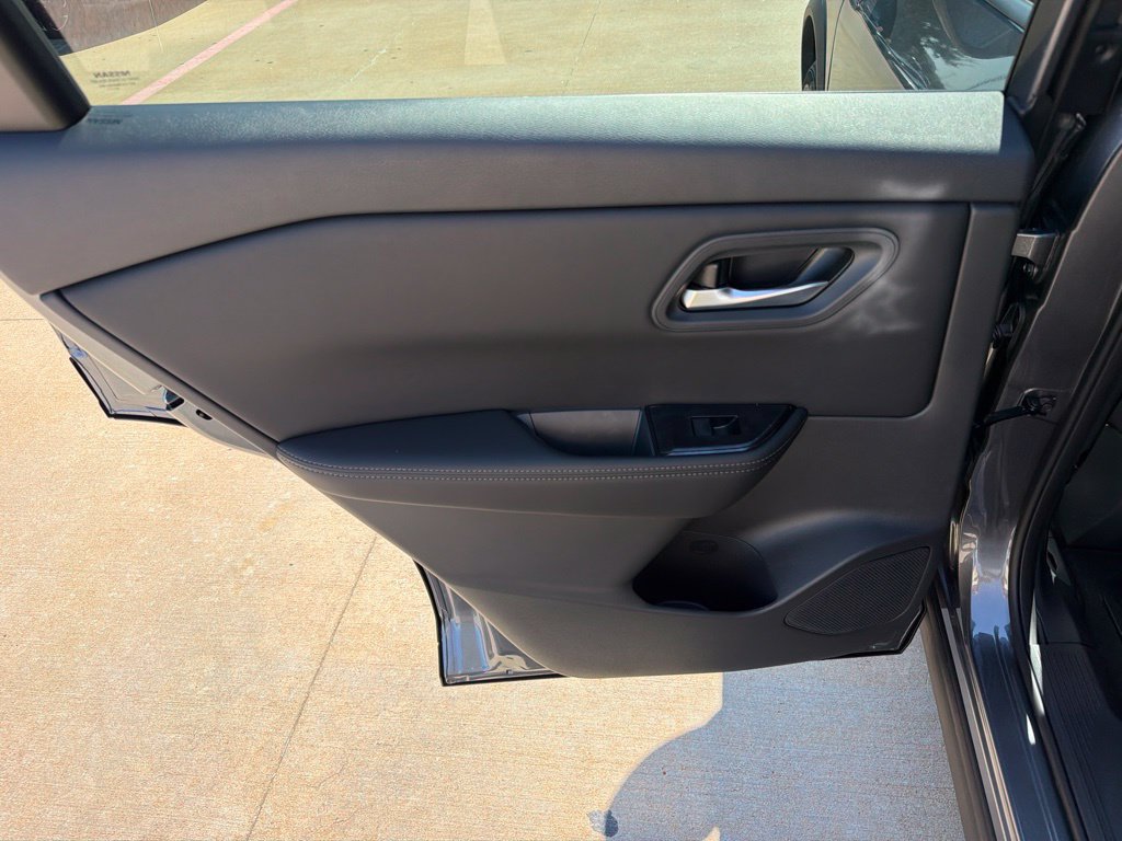 New 2026 Nissan Rogue SV FWD image 13