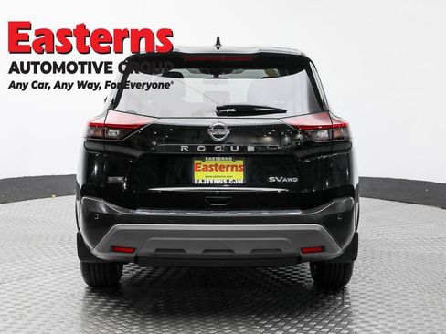 Used 2021 Nissan Rogue SV image 6