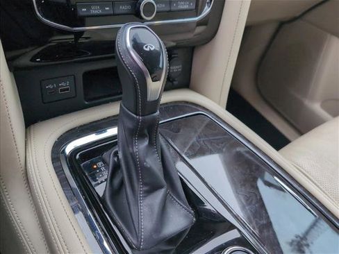 Used 2021 INFINITI QX80 Luxe w/ Cargo Package image 15