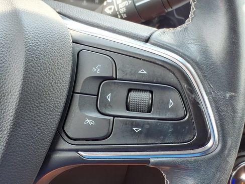 Used 2023 Buick Encore GX Essence w/ Advanced Technology Package FWD image 25