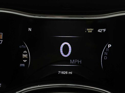 Used 2020 Jeep Grand Cherokee Overland image 10