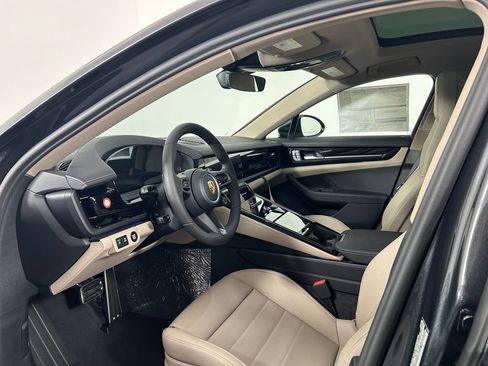 New 2026 Porsche Panamera 4 AWD/4WD image 4