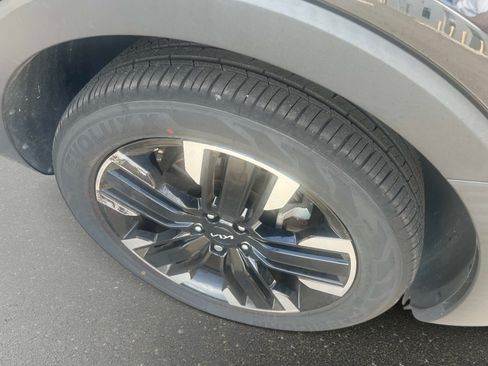 Certified 2024 Kia Telluride SX Prestige AWD/4WD image 4