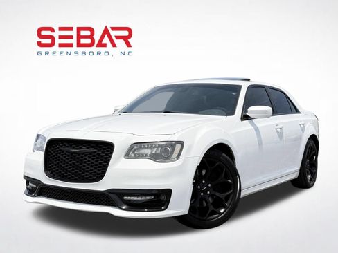 Used 2019 Chrysler 300 S w/ S Model Appearance Package RWD image 1