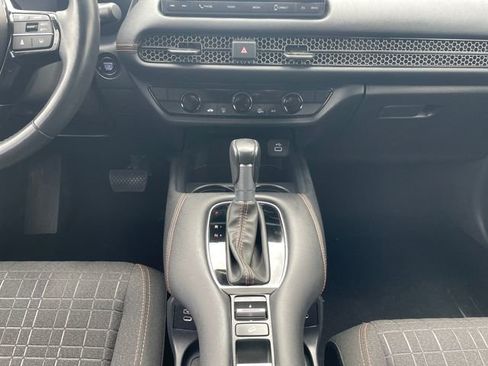 Certified 2024 Honda HR-V Sport image 11