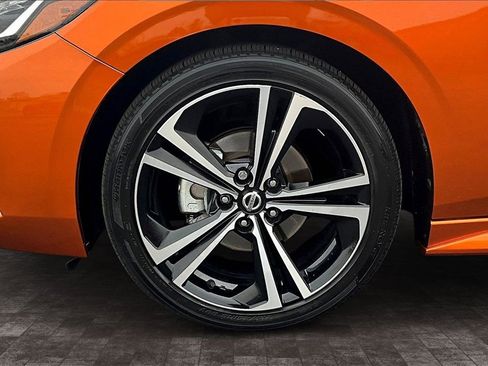 Used 2023 Nissan Sentra SR w/ SR Premium Package image 34