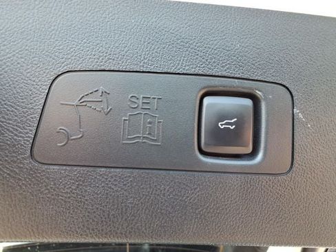 Used 2021 Lincoln Corsair Reserve AWD/4WD image 13