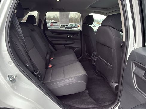 Certified 2025 Honda CR-V EX image 20