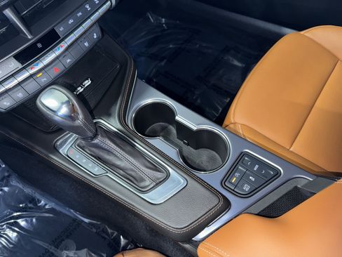 Used 2025 Cadillac CT4 Premium Luxury image 27