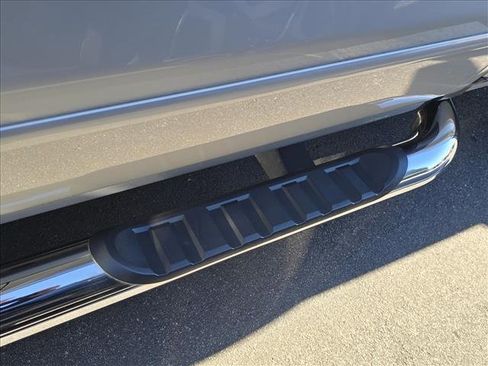 Used 2018 Chevrolet Silverado 1500 LT w/ All Star Edition image 10