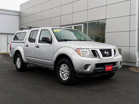 Used 2019 Nissan Frontier SV image 27