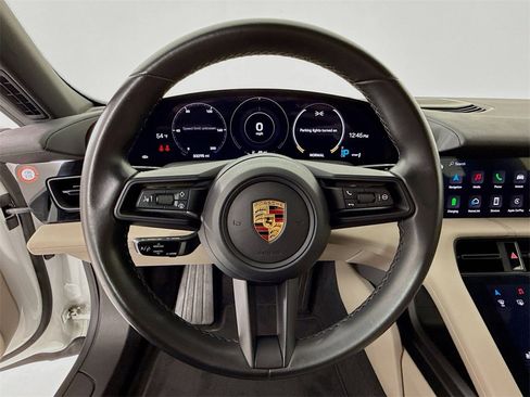 Used 2022 Porsche Taycan image 16