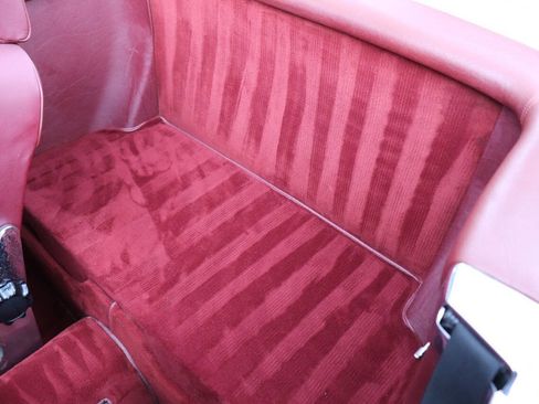 Used 1987 Mercedes-Benz 560 SL image 26