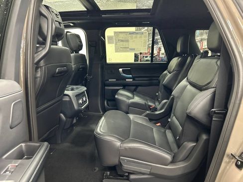 New 2027 Ford Expedition Max Platinum w/ Stealth Performance Package AWD/4WD image 24
